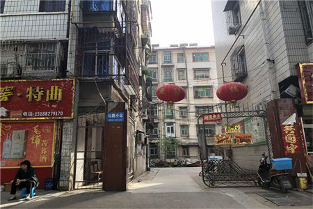 龙都现代城精装修2室1厅1卫82㎡